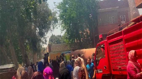 حريق يلتهم سوق أخشاب بمدينة السلام