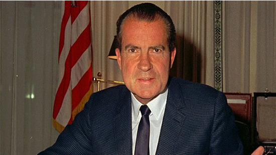  ريتشارد نيكسون .. الرئيس الأمريكي الذي تورط  في أكبر فضيحة سياسية .. ناهض التمييز العنصري وكافح السرطان وتجارة المخدرات 
