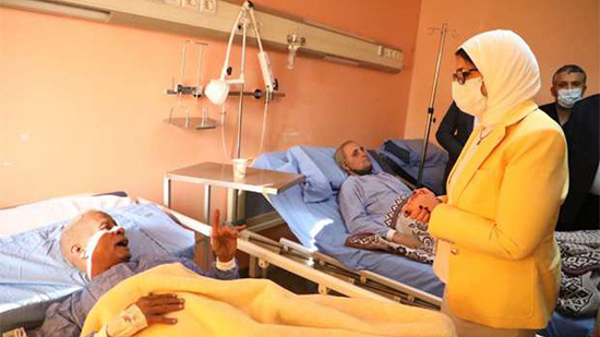 انتداب 24 طبيبا جديدا لـ«مواجهة كورونا» في سوهاج «مستند»