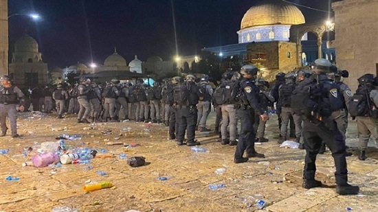  اقتحام القوات الإسرائيلية مُجددًا حرم المسجد الأقصى
