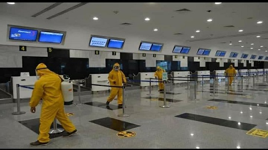  عمليات تعقيم موسعة بجميع المطارات المصرية 