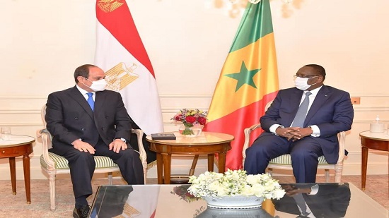  الرئيس السيسي لنظيره السنغالي : من الضروري التوصل لاتفاق ملزم حول ملء وتشغيل سد النهضة 
