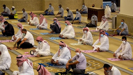  السعودية تحظر استخدام مكبرات الصوت في غير الأذان والإقامة
