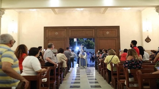  كنيسة مار مارون تحتفل بختام الشهر المريمي
