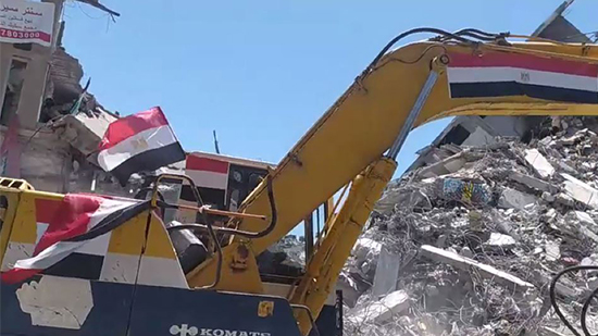 بدء إعادة إعمار غزة بمشاركة عشرات الآليات المصرية