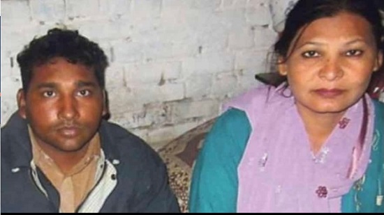 القضاء الباكستاني يسقط أحكام الإعدام الصادرة بحق زوجين مسيحيين بتهمة التجديف