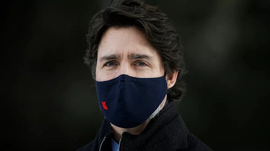 رئيس وزراء كندا يشارك في وقفة احتجاجية عقب مقتل أسرة مسلمة دهسا