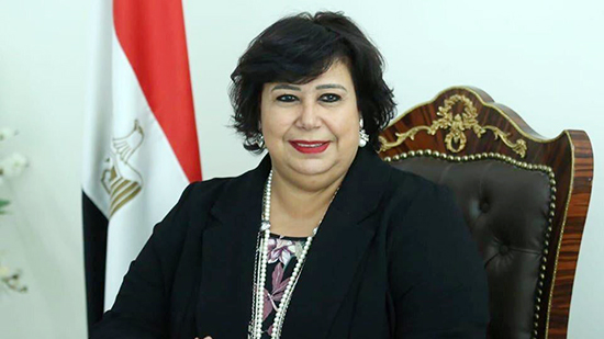 الدكتورة إيناس عبد الدايم 