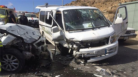 إصابة أسرة في حادث انقلاب على الطريق الدولي بجنوب سيناء
