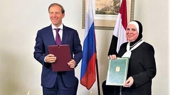 مصر تتفق مع روسيا على تعزيز التعاون في الاقتصاد والتجارة والتمويل والصناعة والاستثمار والطاقة والطيران والسياحة ومجالات أخرى