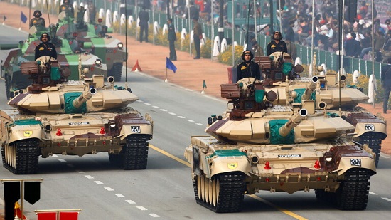 الهند تعزز قواتها على الحدود مع الصين