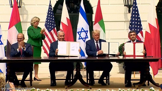  لوفيجارو : إسرائيل تجني ثمار اتفاقية السلام مع الإمارات 
