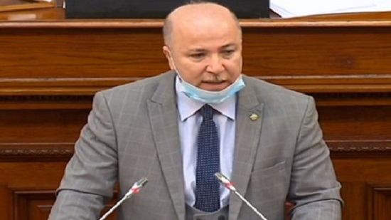 إصابة رئيس الوزراء الجزائري بفيروس كورونا ودخوله الحجر الصحي 7 أيام