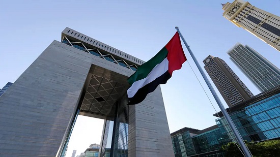 الإمارات تمنح الإقامة الذهبية لـ 100 ألف مبرمج حول العالم