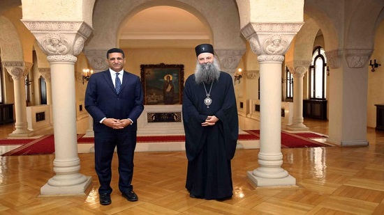 سفير مصر في بلجراد يلتقي بطريرك الكنيسة الصربية الأرثوذكسية الجديد
