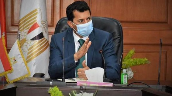 وزير الرياضة لأعضاء البعثة المصرية بالأوليمبياد: اجعلوا من دعم الرئيس حافزًا لإسعاد الجماهير