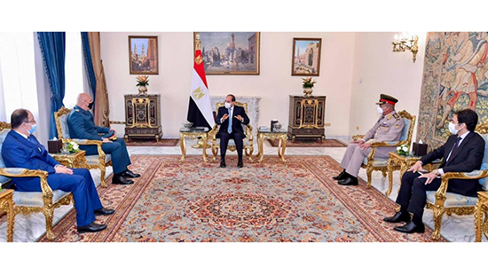 الرئيس السيسي يستقبل قائد الجيش اللبناني : مصر حريصة على سلامة وأمن واستقرار بلادكم 