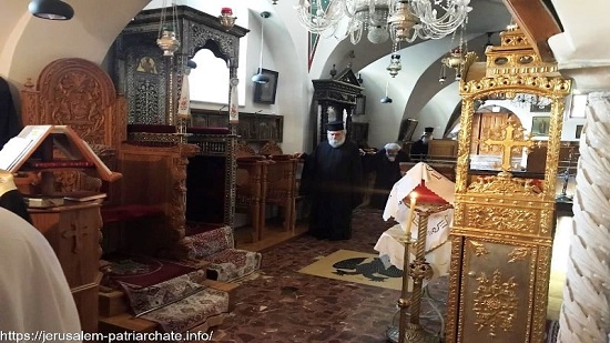 كنيسة القديسين قسطنطين وهيلانة بالقدس تقيم صلاة إبتهالية لضحايا الحرائق في اليونان
