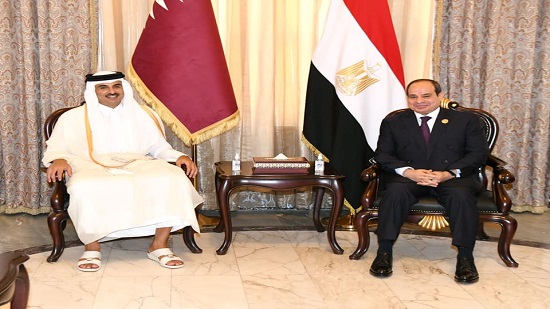  متحدث الرئاسة ينشر صور لقاء الرئيس السيسي بأمير قطر
