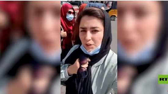 طالبان تفرق مظاهرة نسائية بالقوة في العاصمة كابل