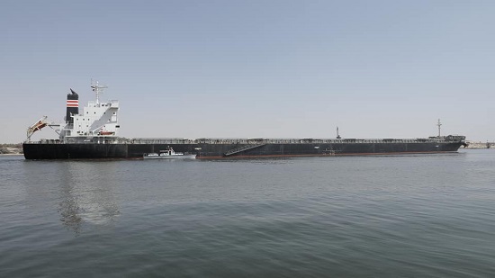  ربيع: قناة السويس تشهد عبور ٦١ سفينة بحمولات صافية ٣,٢ مليون طن