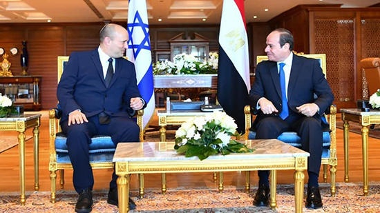 الرئاسة تعلن تفاصيل لقاء الرئيس السيسي برئيس الوزراء الإسرائيلي بشرم الشيخ