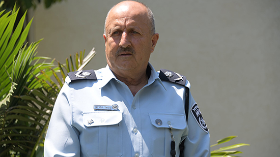 اسرائيل : أطلق مجرمون النار على منزل المسؤول عن مكافحة الجريمة في الوسط العربي