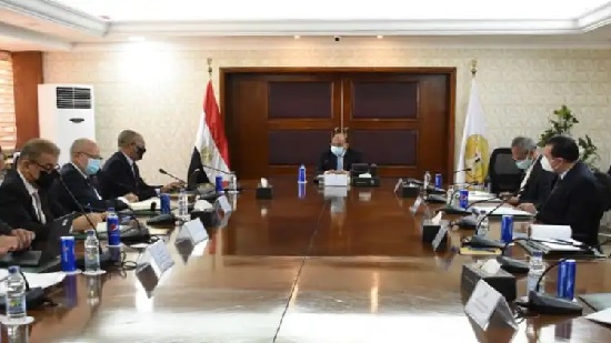 شعراوي يبحث مع وفد البنك الدولي مستجدات برنامج التنمية المحلية بصعيد مصر
