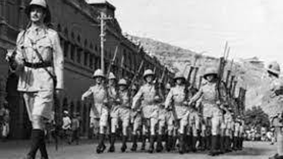 القوات البريطانية تحتل القاهرة