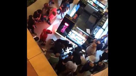 الكاميرات توثق لحظة سقوط فتاة مول سيتي ستارز من الطابق السادس (التفاصيل بالفيديو)