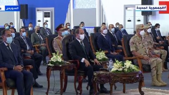 الرئيس السيسى يشهد افتتاح عدد من المشروعات القومية لتنمية شبه جزيرة سيناء