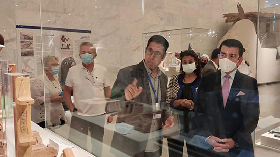 المدير العام لمنظمة الإيسيسكو يزور المتحف القومي للحضارة المصرية بالفسطاط