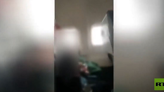 فيديو .. صاعقة تضرب طائرة روسية والرعب يخيم على الركاب 