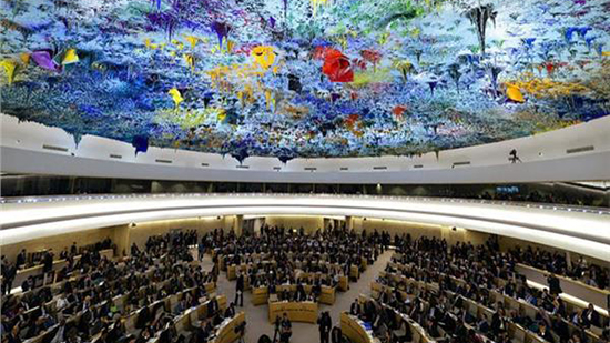 مجلس حقوق الإنسان يعتمد القرار المُقدم من مصر حول تداعيات جائحة كورونا على الشباب