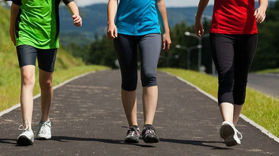 12 فائدة للمشي يوميًا.. يزيد المواد الأفيونية الطبيعية في الجسم ويقلل الالتهاب