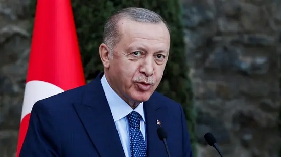  أردوغان يأمر الخارجية باعتبار 10 سفراء 