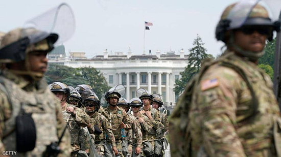الجيش الأميركي يحتفظ بآلاف الجنود لحماية واشنطن