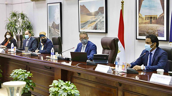 وزير السياحة يترأس اجتماع مجلس إدارة هيئة المتحف المصري الكبير 