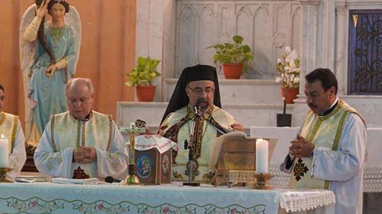 البطريرك ابراهيم اسحق يترأس حفل خريجي دفعة ٢٠٢١ بالمعهد الكاثوليكي للعلوم الدينية 