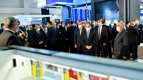 الرئيس السيسي يفتتح معرض ومؤتمر النقل الذكي واللوجيستيات