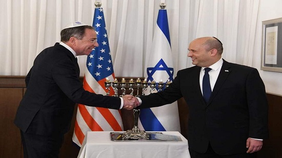 بينيت يلتقي السفير الامريكي : أشكر الرئيس بايدن وإدارته لترميم دعم الحزبين الأمريكيين لاسرائيل 