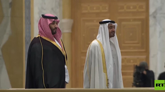 فيديو .. محمد بن سلمان يصل ابو ظبي في زيارة رسمية 