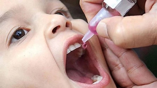«الصحة» تكشف أسباب إطلاق حملات للتطعيم ضد شلل الأطفال