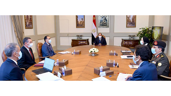 الرئيس السيسي يوجه بالتنسيق مع القطاع الخاص لإقامة مشروعات لتوطين الصناعات