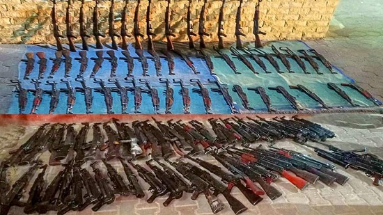 قوات حرس الحدود تضبط قطع اسلحة مختلفة الاعيرة وكميات من الحشيش والبانجو وعدد ٢ طائرة دون طيار 