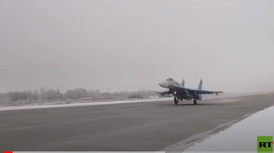  فيديو.. مقاتلات روسية تخوض معركة جوية فوق بحر البلطيق