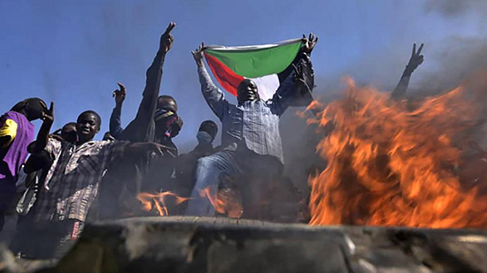 خروج مظاهرات غاضبة في السودان وسقوط قتلى