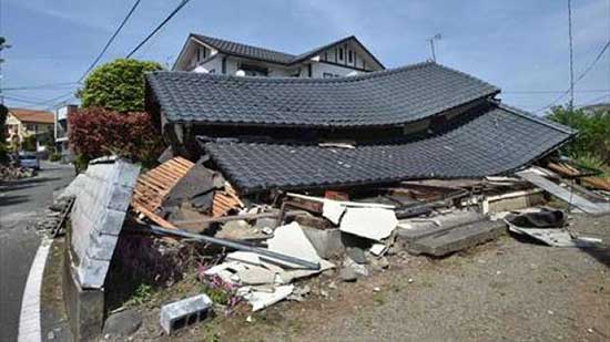 «البحوث الفلكية»: احتمالية حدوث تسونامي بسبب تكرار الزلازل مستبعدة