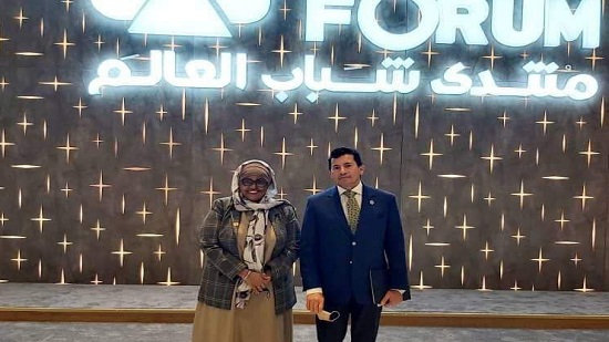 صبحي يبحث تعزيز التعاون مع وزيرة الشباب بجمهورية جيبوتي