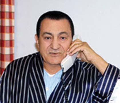 «مبارك» يأمر بإلغاء تعاقدات بيع فندق «جزيرة آمون» فى أسوان